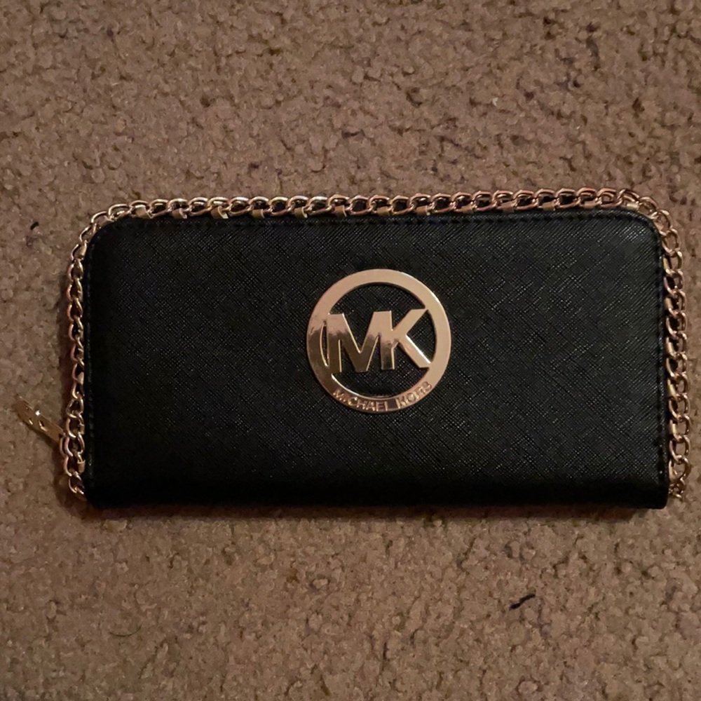 Gold chain Black MK wallet